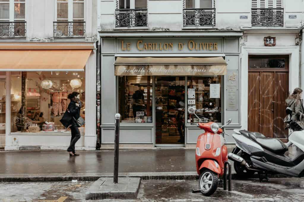 How many days in France should you spend? Make sure you make time for Paris. 