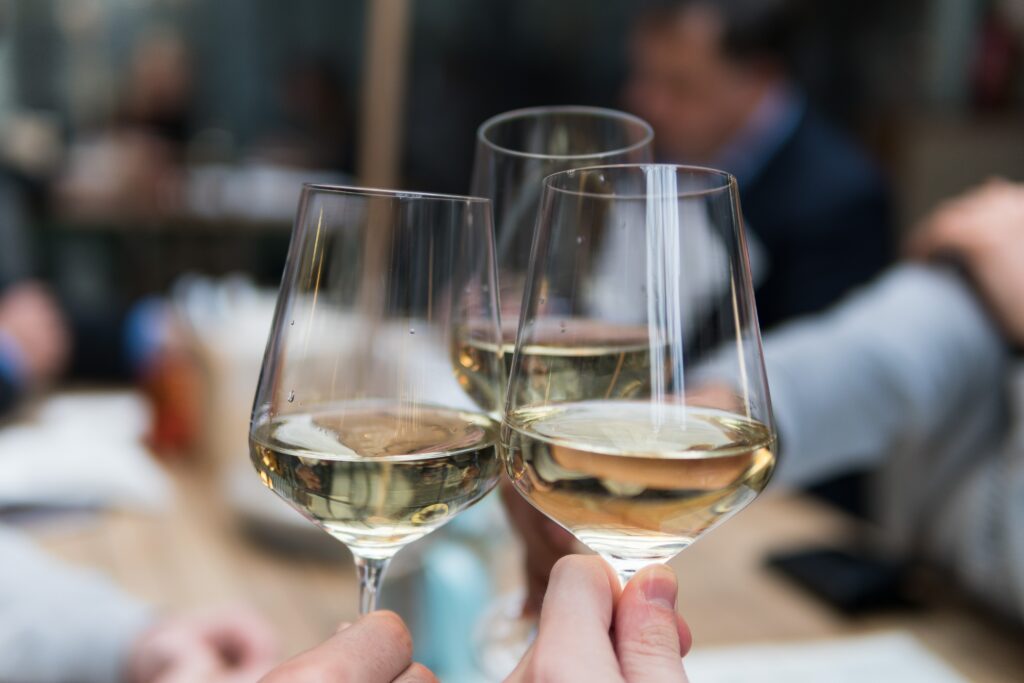 New Zealand's temperate climate is great for growing grapes that produce great white wines. 
