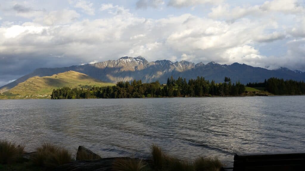 Queenstown Hill is only an hour hike and easy for less experienced hikers, but beautiful.