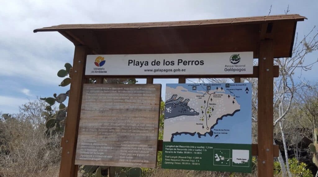 Playa de los Perros, Puerto Ayora.