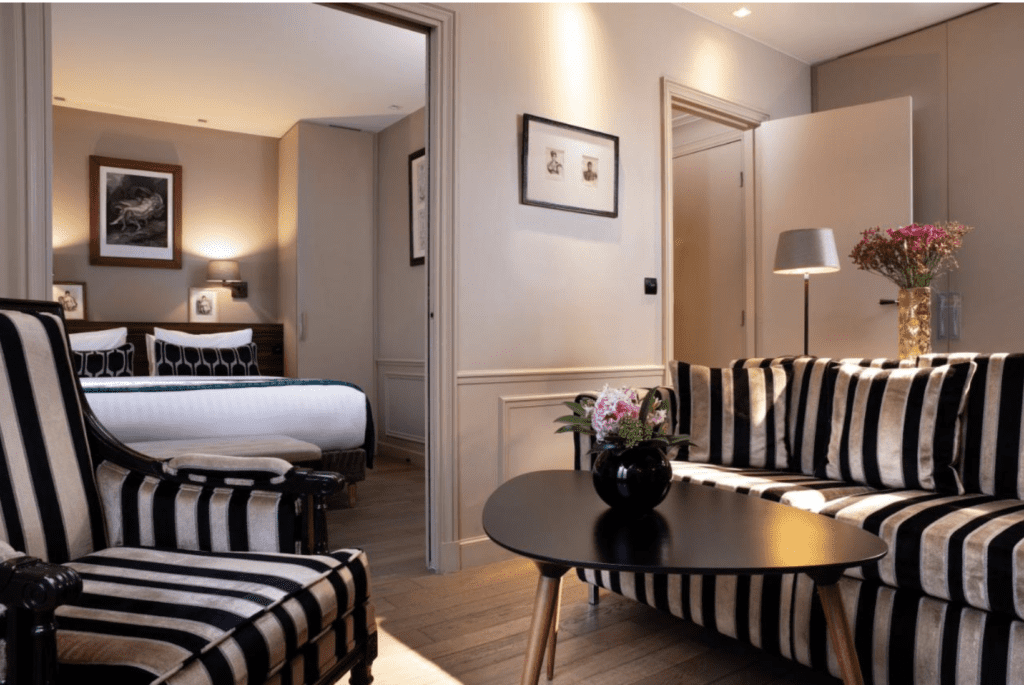 La Belle Juliette, Paris