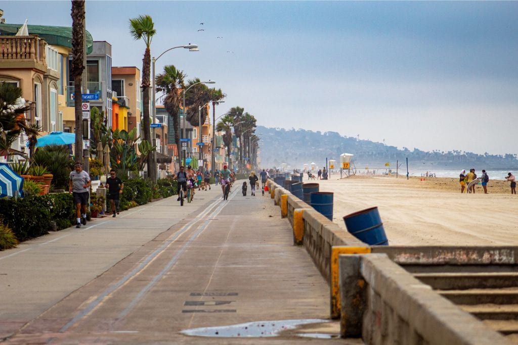 Take this walkway along Mission Beach in San Diego. You'll find more information about San Diego in the San Diego Travel Guide. 